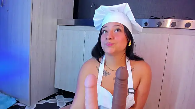 EmiilyRousee online show from April 7, 2026, 6:59 am