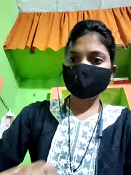 Cute aroshi online show from March 1, 2026, 5:02 pm