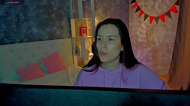 asti bubbles online show from March 19, 2026, 1:38 am