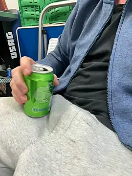 Snapshot of Gigiofruma chatting on February 20, 2026, 11:45 am Gigiofruma online show from February 20, 2026, 11:45 am