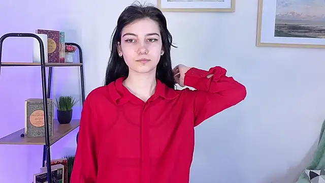 Snapshot of Lilian_Merf chatting on March 31, 2026, 8:27 am Lilian Merf online show from March 31, 2026, 8:27 am