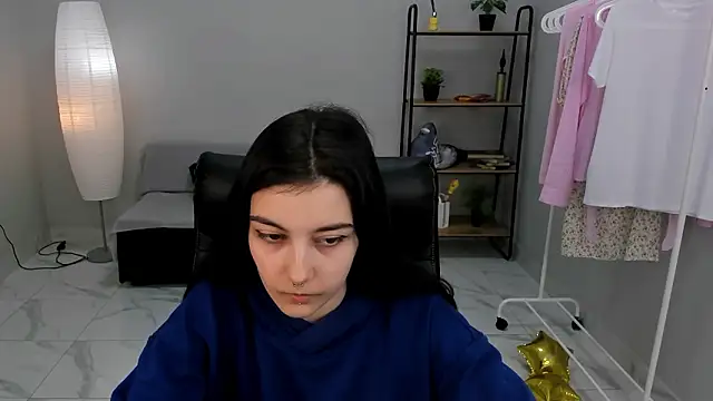 Snapshot of Lilian_Merf chatting on March 25, 2026, 8:35 am Lilian Merf online show from March 25, 2026, 8:35 am