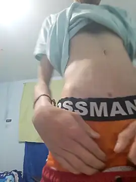 Snapshot of ANDYBLAKEE2025 chatting on February 25, 2026, 4:34 am ANDYBLAKEE2025 online show from February 25, 2026, 4:34 am