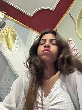 Snapshot of its_anuuu chatting on February 26, 2026, 8:36 am its anuuu online show from February 26, 2026, 8:36 am