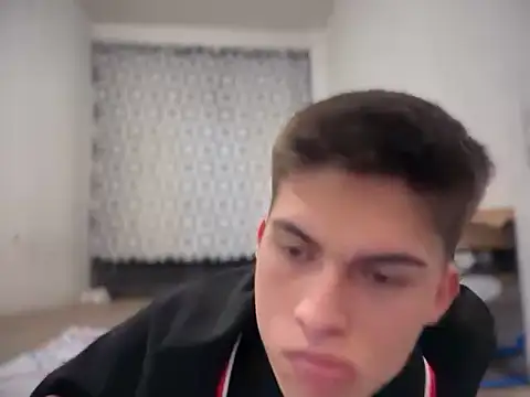 Snapshot of bbluchito chatting on February 24, 2026, 11:38 pm bbluchito online show from February 24, 2026, 11:38 pm