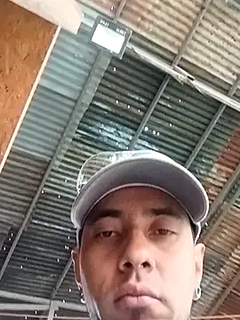 Snapshot of kaloumario chatting on March 20, 2026, 7:04 pm kaloumario online show from March 20, 2026, 7:04 pm