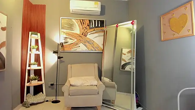 cailing  online show from March 25, 2026, 10:58 am