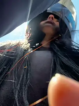 susi chimm online show from March 13, 2026, 3:06 pm