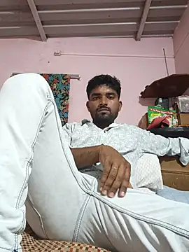 Snapshot of Fantasy_King_3939 chatting on July 15, 2026, 8:32 am Fantasy King 3939 online show from July 15, 2026, 8:32 am
