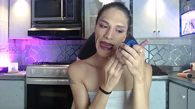 CrisOzzz online show from April 15, 2026, 6:34 pm