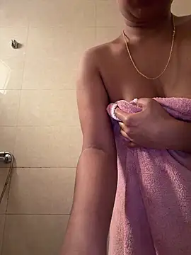 sessy grl online show from March 13, 2026, 7:02 am