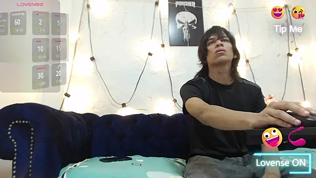 Snapshot of Freddiebravo chatting on February 28, 2026, 11:21 am Freddiebravo online show from February 28, 2026, 11:21 am