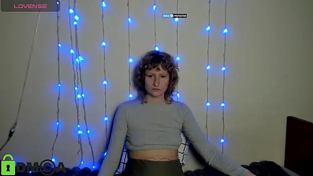 AnnStasia online show from March 22, 2026, 6:31 pm