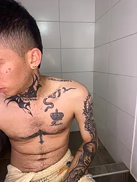 alexhotnice online show from April 18, 2026, 2:08 pm