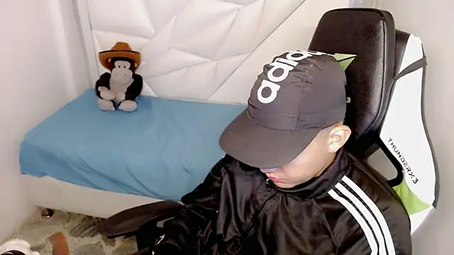 Street poemm  online show from March 11, 2026, 3:44 am