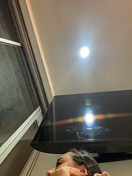 Eyssha online show from March 27, 2026, 9:21 am