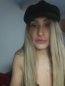 Snapshot of anajulia10 chatting on July 8, 2026, 2:24 am anajulia10 online show from July 8, 2026, 2:24 am