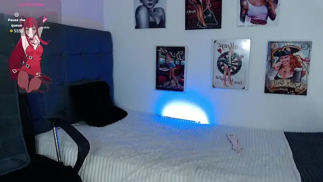 Snapshot of Lana_C chatting on February 27, 2026, 12:00 am Lana C online show from February 27, 2026, 12:00 am