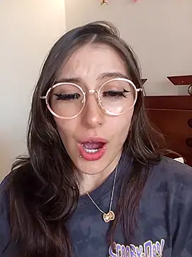 Sweett Karol online show from March 14, 2026, 7:20 pm