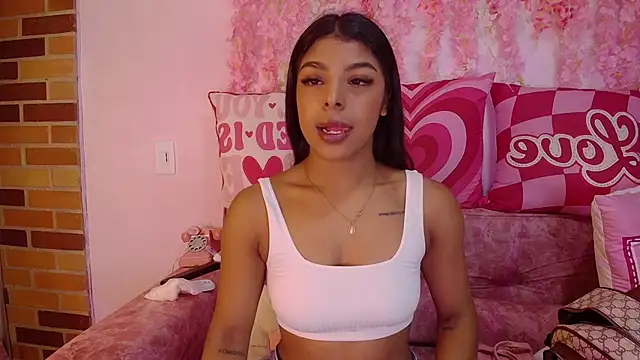 Snapshot of Ana__grace chatting on June 25, 2026, 1:14 am Ana grace online show from June 25, 2026, 1:14 am