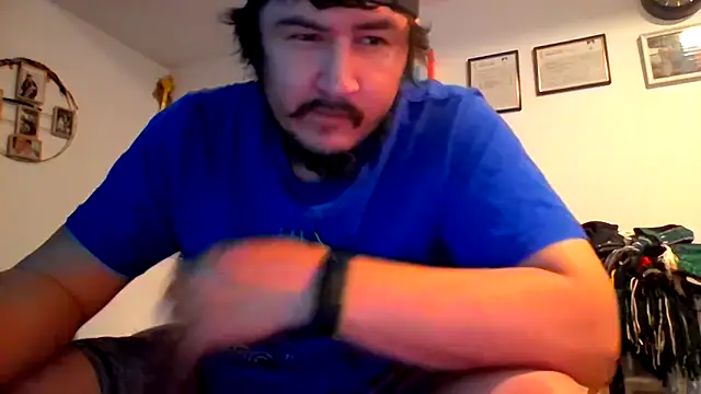 Snapshot of Bouncywarrior chatting on February 22, 2026, 4:15 am Bouncywarrior online show from February 22, 2026, 4:15 am