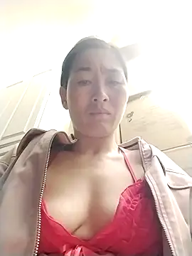 Snapshot of lris-Beauty77 chatting on February 27, 2026, 8:08 pm lris-Beauty77 online show from February 27, 2026, 8:08 pm