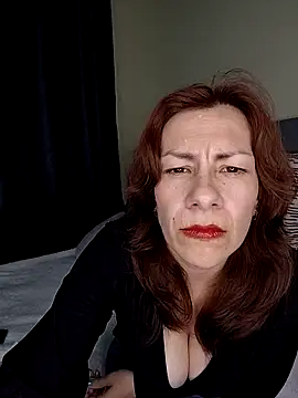 ivonnahills online show from April 18, 2026, 1:19 am