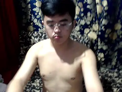 cute asian22 online show from February 22, 2026, 4:08 pm