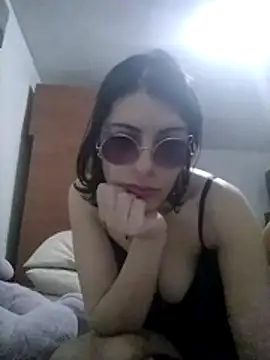 Snapshot of tefutbin3 chatting on February 22, 2026, 3:35 pm tefutbin3 online show from February 22, 2026, 3:35 pm