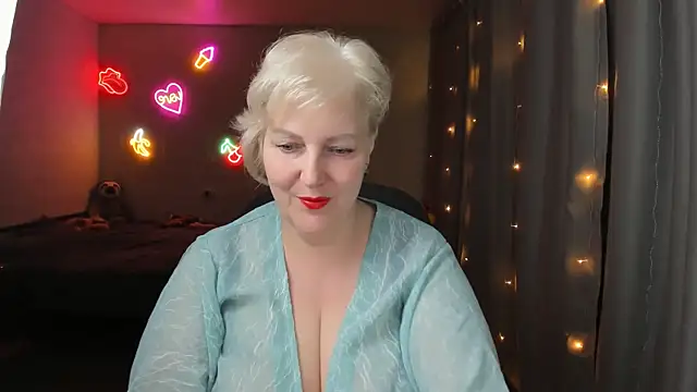 Mary-Leee online show from June 1, 2026, 4:39 pm