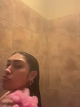 Camilaaaice online show from February 25, 2026, 5:07 am