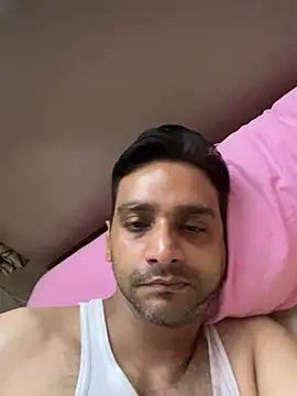 Snapshot of online4u08 chatting on June 12, 2026, 9:23 pm online4u08 online show from June 12, 2026, 9:23 pm