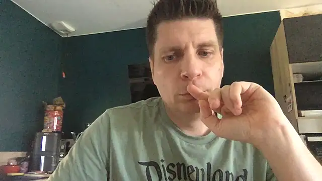 Minmoi1984 online show from March 3, 2026, 12:34 pm