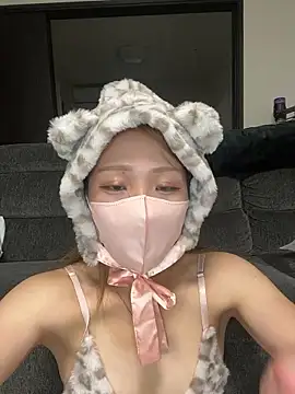 Snapshot of _RAN_ch chatting on July 12, 2026, 7:58 pm RAN ch online show from July 12, 2026, 7:58 pm