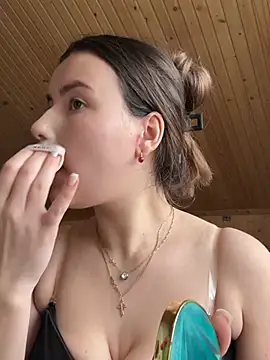 Snapshot of kate_meowwww chatting on February 22, 2026, 1:24 pm kate meowwww online show from February 22, 2026, 1:24 pm