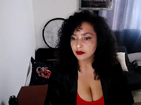 Nerea Boolsara8 online show from April 6, 2026, 9:16 pm