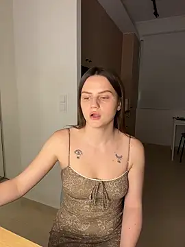 UnholyAmy online show from April 18, 2026, 7:07 pm