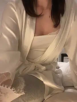 Snapshot of emspett08 chatting on February 28, 2026, 9:25 pm emspett08 online show from February 28, 2026, 9:25 pm