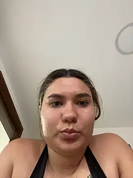 LaiaGomez online show from March 4, 2026, 9:44 pm