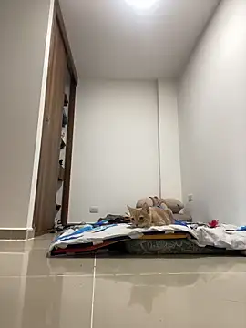 LaiaGomez online show from March 10, 2026, 1:37 pm