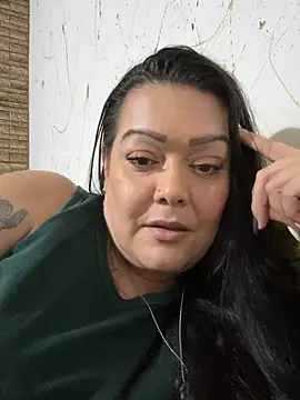Snapshot of violeta_delavega chatting on May 13, 2026, 10:06 pm violeta delavega online show from May 13, 2026, 10:06 pm