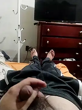 Snapshot of nandorcll chatting on March 7, 2026, 2:33 pm nandorcll online show from March 7, 2026, 2:33 pm