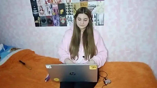 JanineThielman online show from April 9, 2026, 12:44 pm