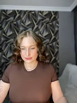 DariaOrmond online show from April 28, 2026, 8:08 am