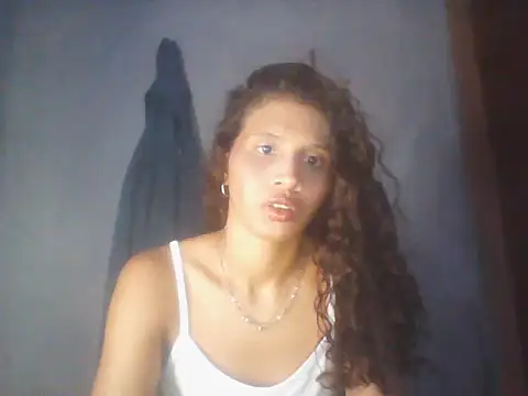 Snapshot of Vanessa_Hot20 chatting on March 1, 2026, 6:41 pm Vanessa Hot20 online show from March 1, 2026, 6:41 pm