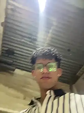 Stickmendez online show from March 14, 2026, 4:07 am