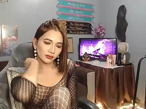 Demonsfuck online show from May 7, 2026, 11:35 am