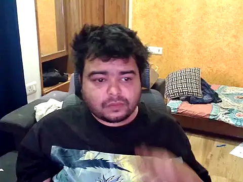 skey321 online show from February 25, 2026, 5:29 am