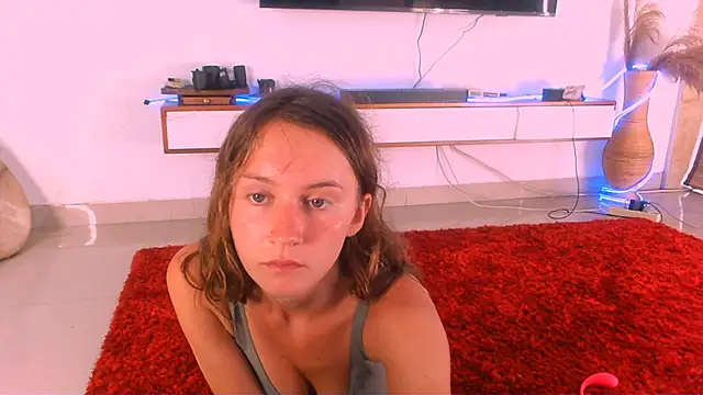 Maha Lakshmi online show from April 4, 2026, 6:42 am