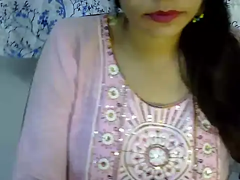Neha Sharma2 online show from July 17, 2026, 1:41 pm